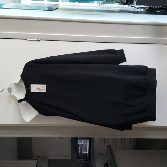 NWT Asymmetrical Shoulder Dress - Picture 5 of 7